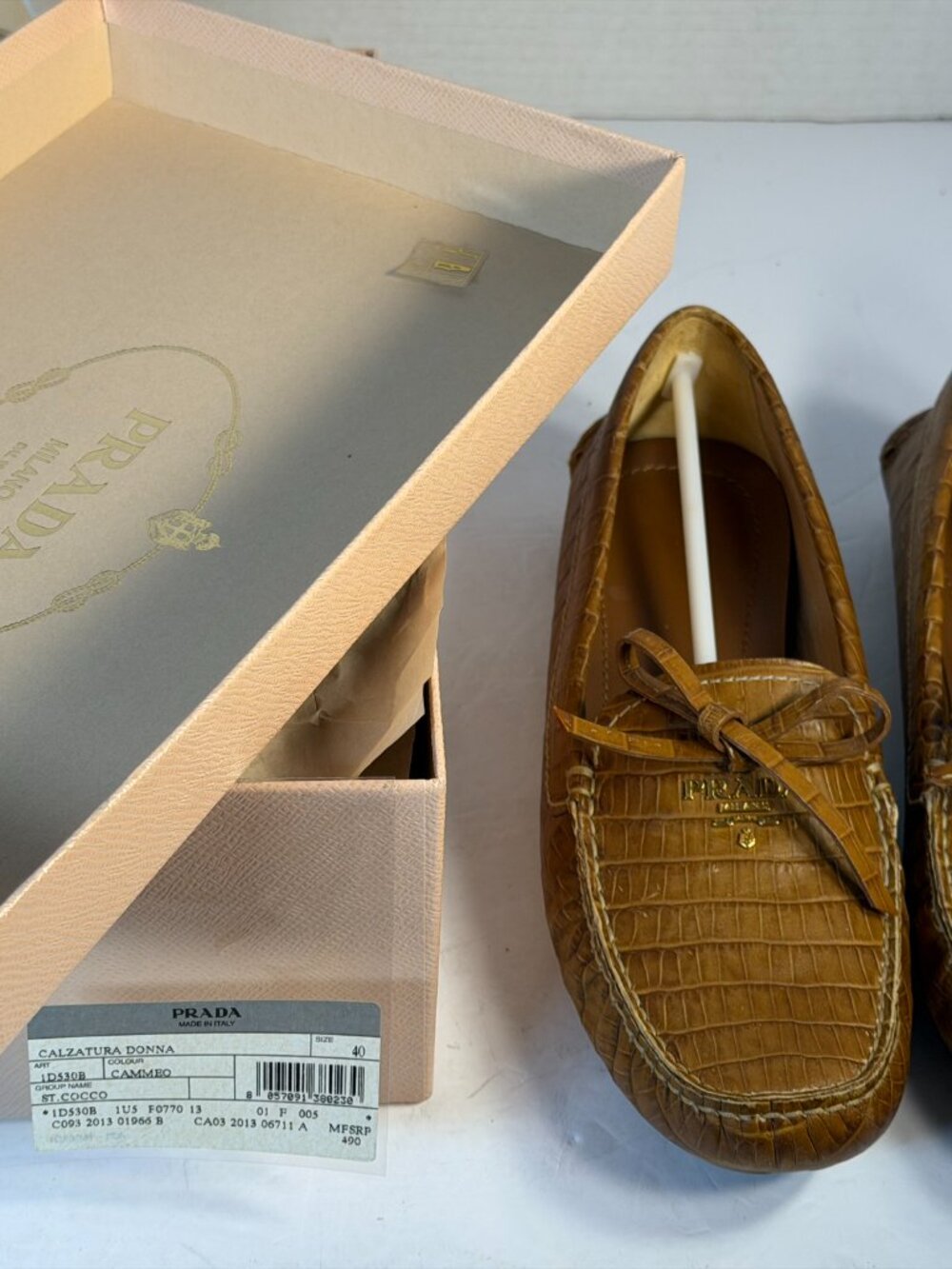 Women's size 9 Prada Cammeo shoes Flats - Picture 7 of 16